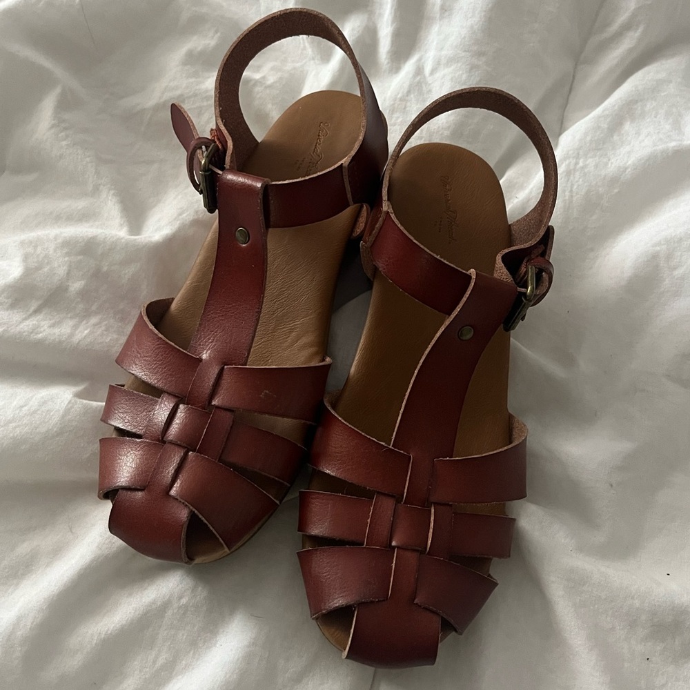 Universal Thread Strappy Clog Sandals